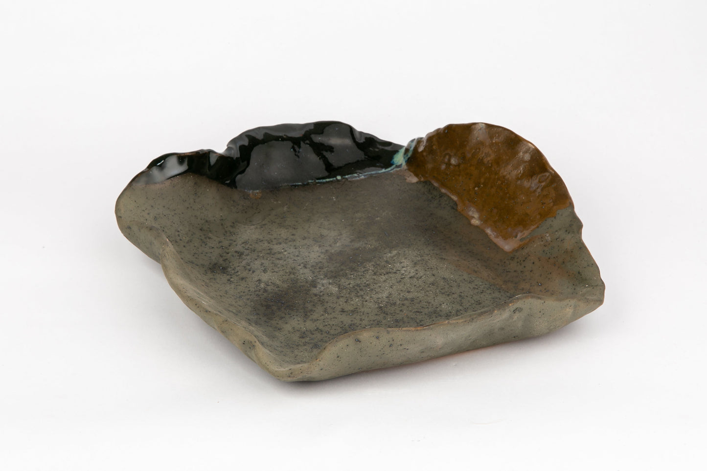 Tarantella - Blues & Nude Charcole Base - Deep Plate