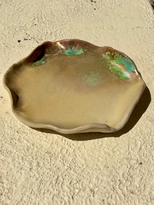 Tarantella - Flat Plate - Oxidized Gold Ivory white