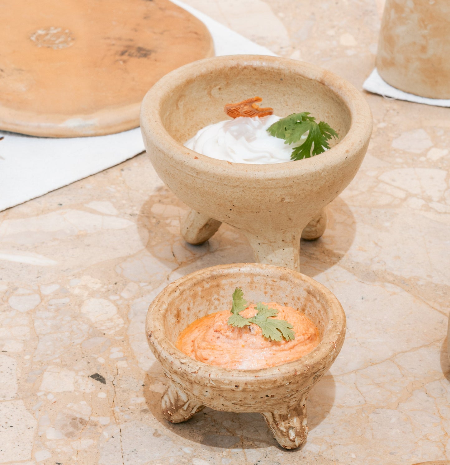 Gravity - Nude Sand (Beige) Set of 2 Legged Bowls